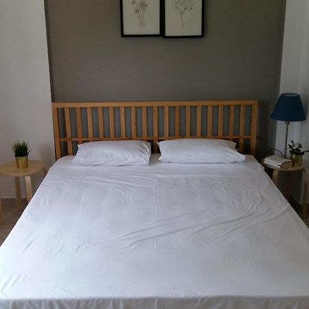 Simplicity At Iris Accommodation Псахудиа Екстериор снимка