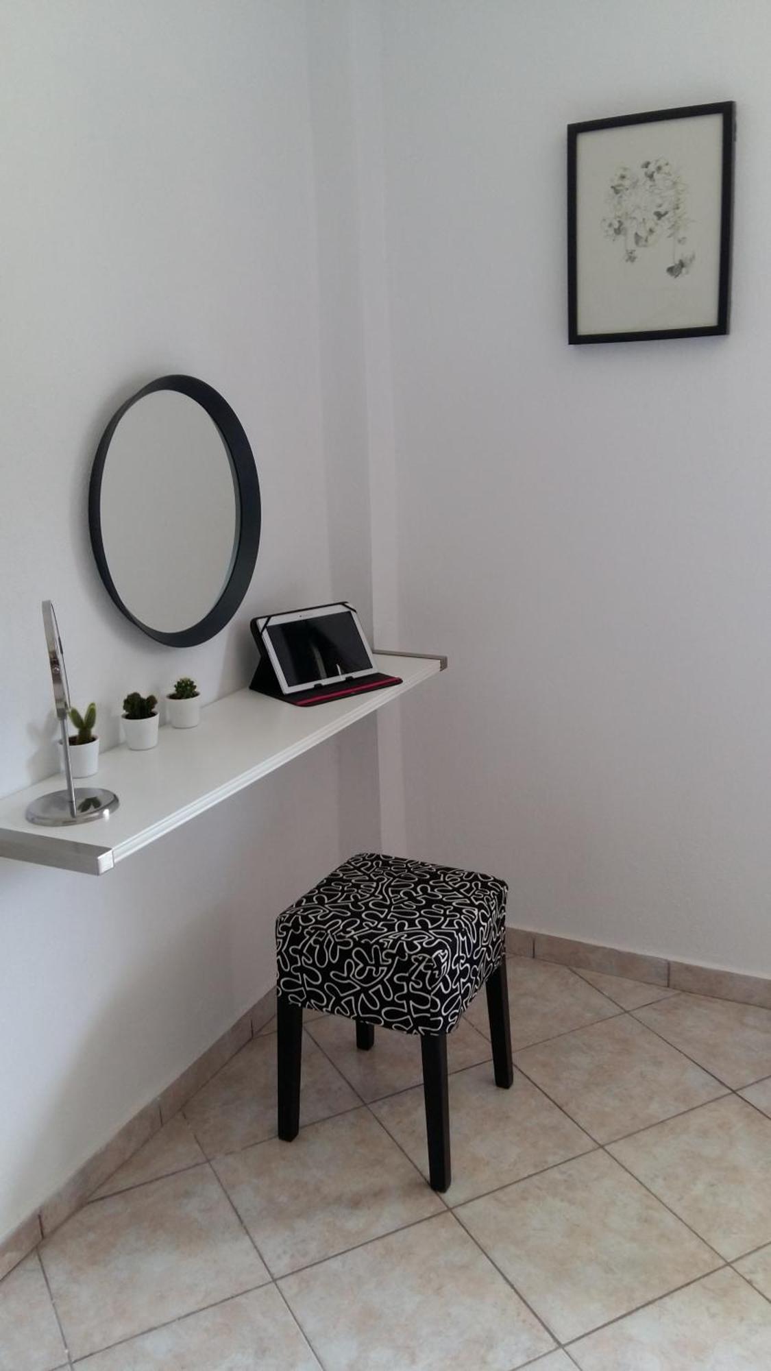 Simplicity At Iris Accommodation Псахудиа Екстериор снимка